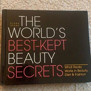The world’s best kept beauty secrets book 💄